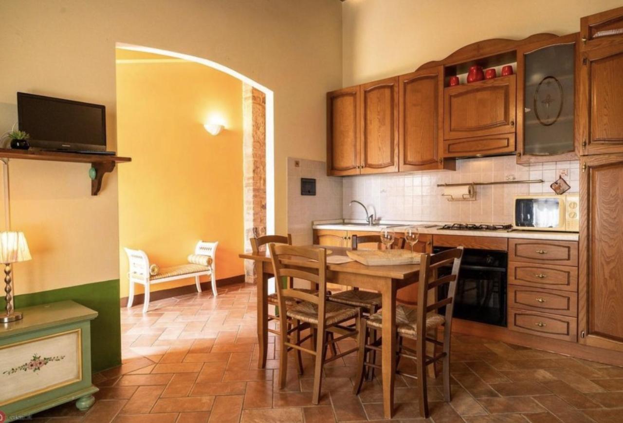Il Vecchio Mulino Toscana Radicondoli Buitenkant foto